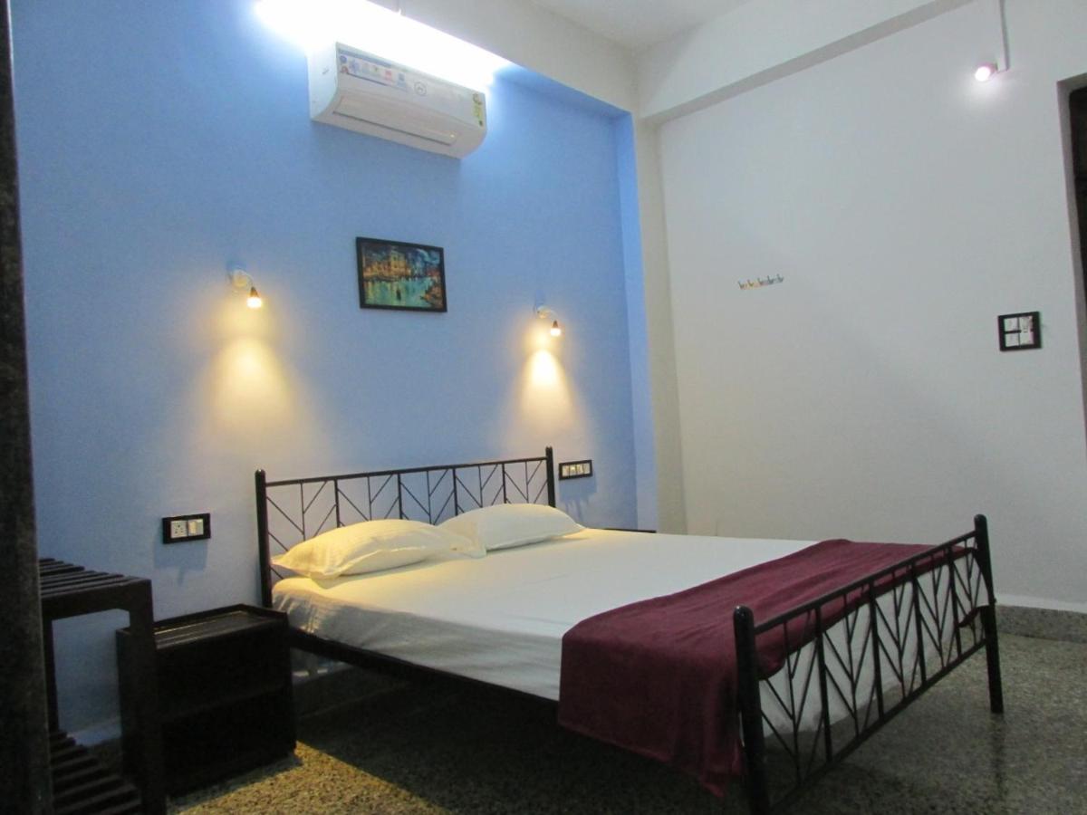 Sanrit Hotel GOA Exterior foto